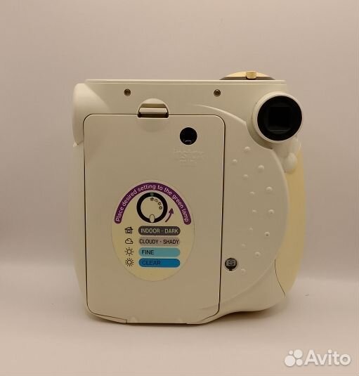 Фотоаппарат моментальной печати instax 7s
