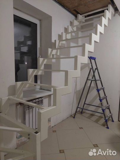 Лестницы на второй этаж