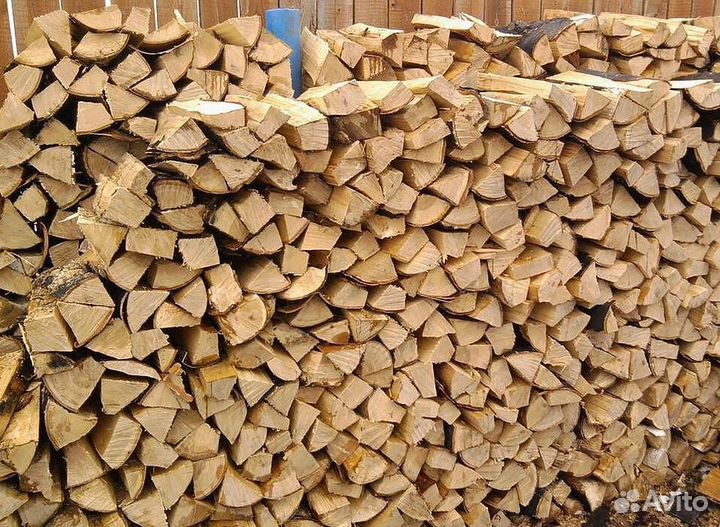 Дрова колотые твердых пород сухие