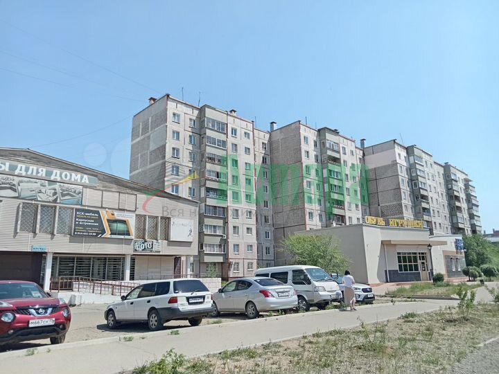 4-к. квартира, 77 м², 1/9 эт.