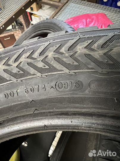 Nokian Tyres Hakkapeliitta 8 255/50 R20