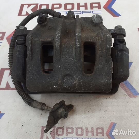 Суппорт передний левый hyundai santa FE