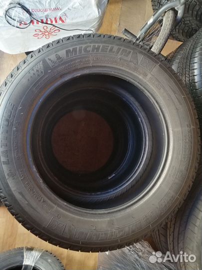 Michelin Latitude X-Ice 235/60 R18