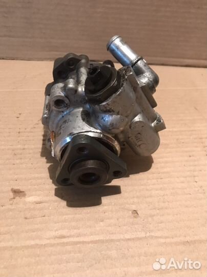 Насос гур Range Rover 3 Vogue 5л