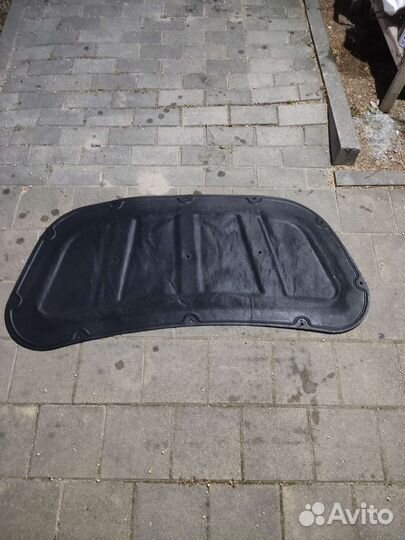 Обшивка капота KIA