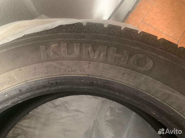 Kumho WinterCraft SUV Ice WS51 225/55 R18 102T