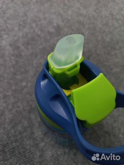 Бутылка непроливайка для воды