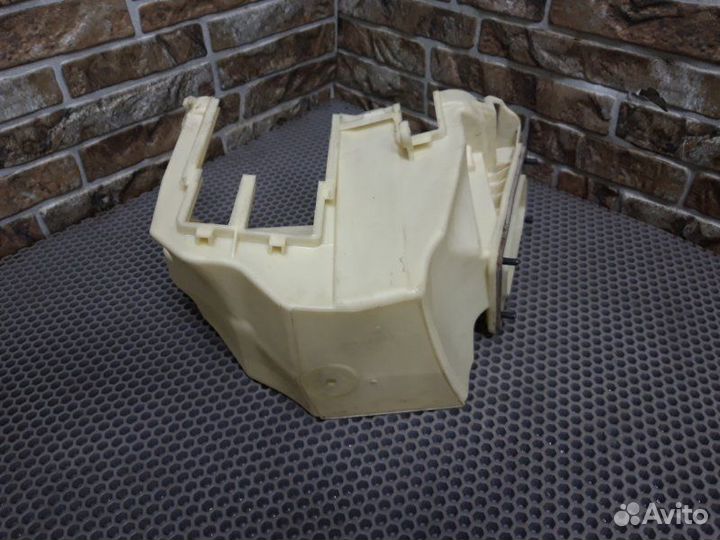 Корпус блока предохранителей Mercedes-Benz