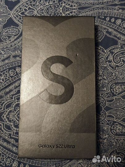Samsung Galaxy S22 Ultra, 12/512 ГБ