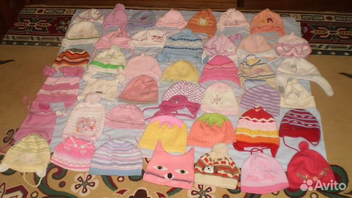 Шапки,шлемы,шарфы,варежки,носки