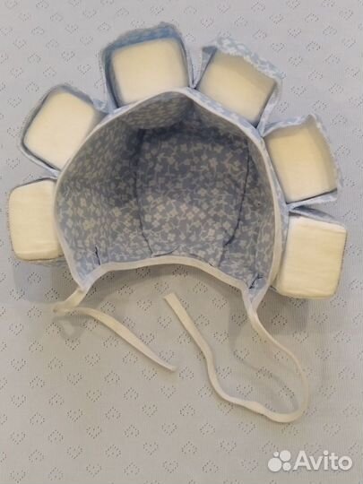Круг и чепчик для купания малыша
