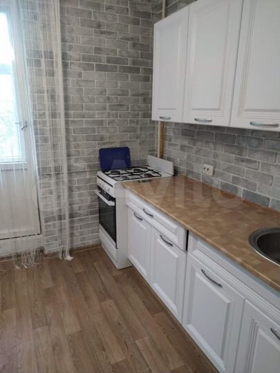 2-к. квартира, 55 м², 2/5 эт.