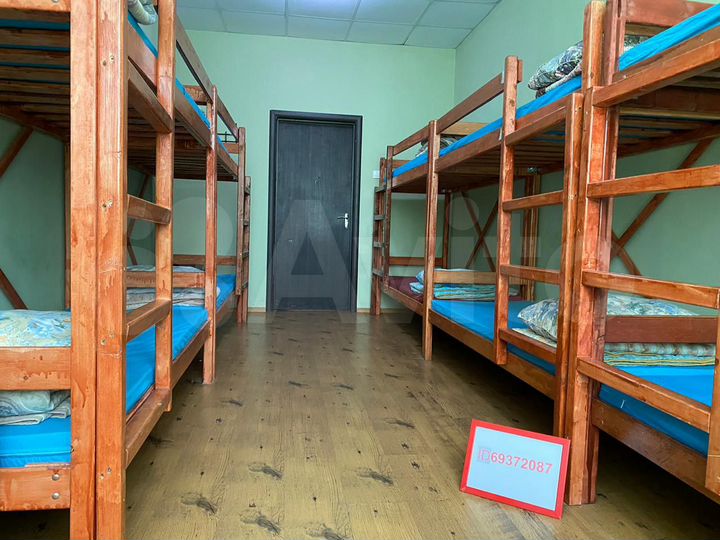 Комната 33 м² в > 9-к., 5/5 эт.