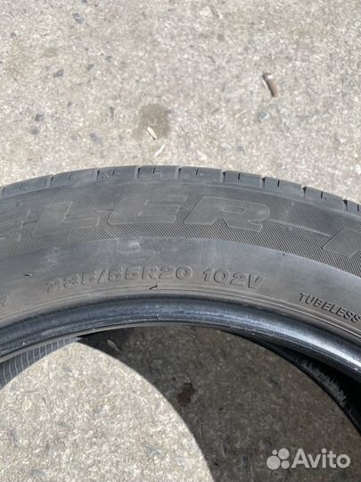 Bridgestone Dueler H/L 33A 235/55 R20 102V