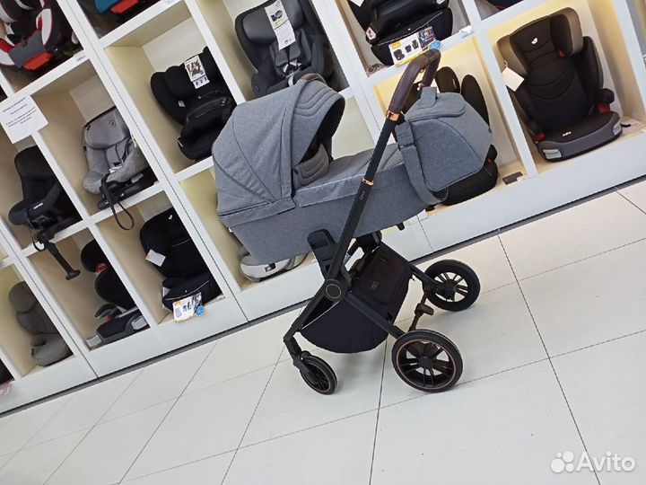 Модульная коляска 3в1 Carrello Epica Silver Grey