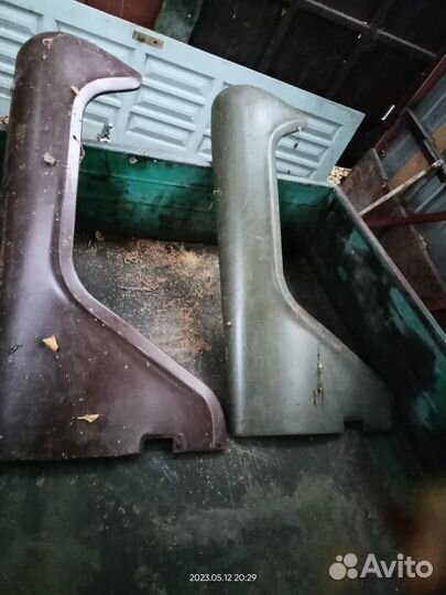 Продам передние крылья УАЗ 469