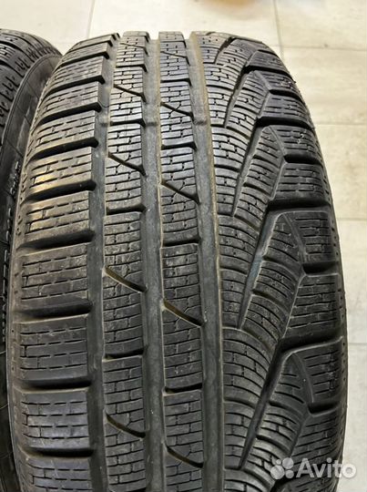 Pirelli Winter Sottozero II 225/50 R17