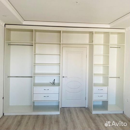 Встраиваемый шкаф прихожая