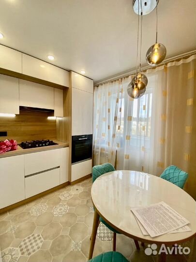 П образная кухня на заказ. Фабрика