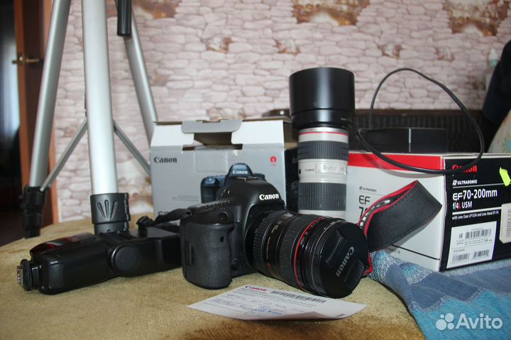 Фотоаппарат Canon EOS 5D Mark IV