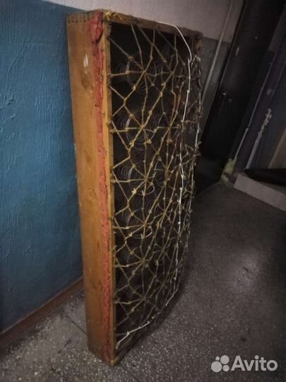 Старинный антикварный диван