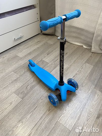 Самокат новый