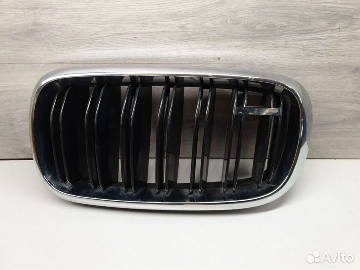 Решетка радиатора левая BMW X6 M F86 2014