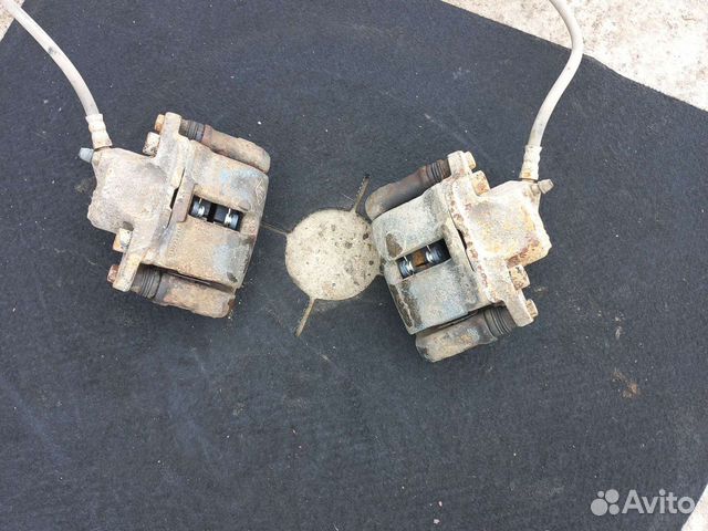 Рено Логан передние суппорта