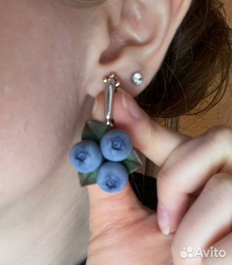 Серьги из полимерной глины Голубика
