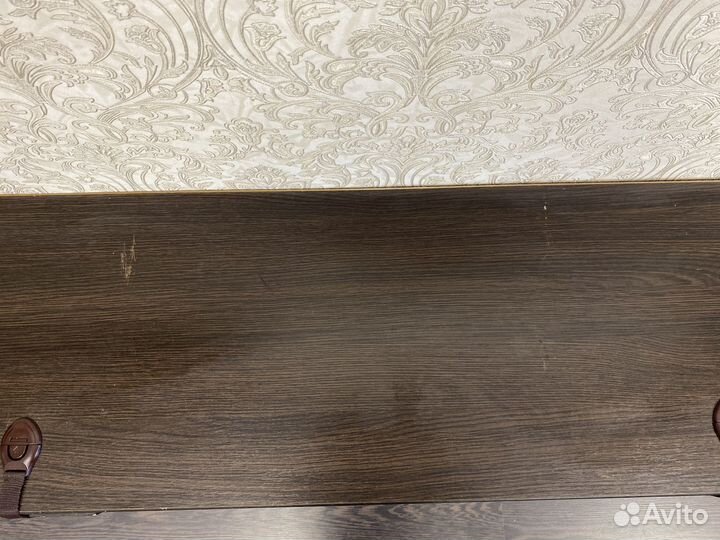 Полка настенная деревянная