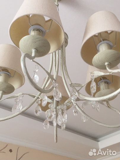 Люстра в стиле прованс