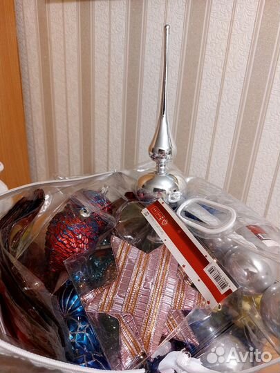 Елочные игрушки