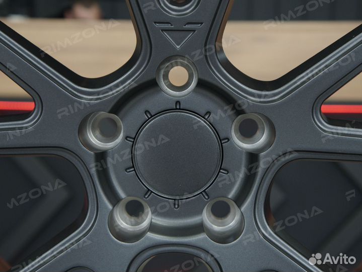 Литые диски Vorsteiner R18 для Toyota. Рассрочка