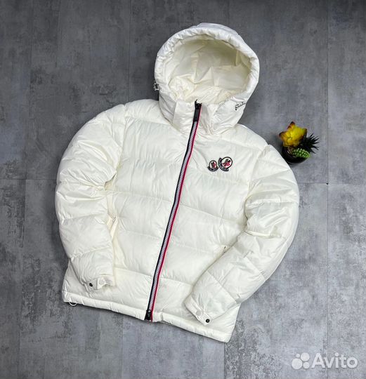 Зимняя куртка moncler