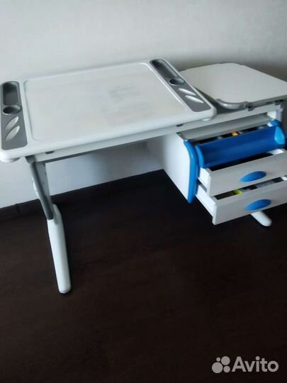 Растущая парта дэми сут производство Германия