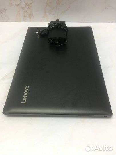 Ноутбук Lenovo ideapad 330-17ast