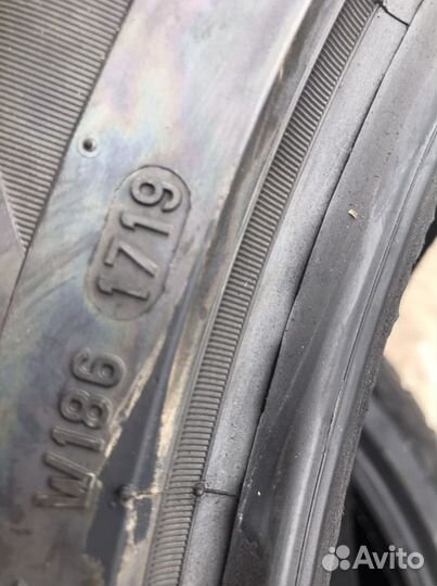 Pirelli Ice Zero 2 275/40 R20 110T