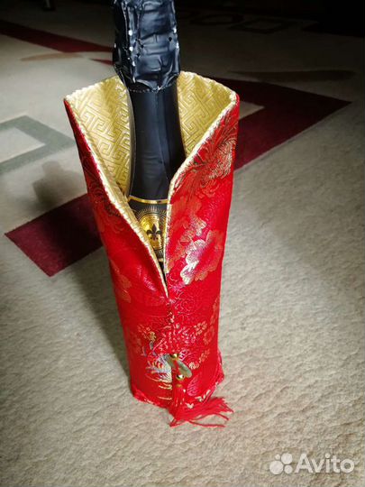 Праздничный Шелковый футляр для бутылки новый Кита