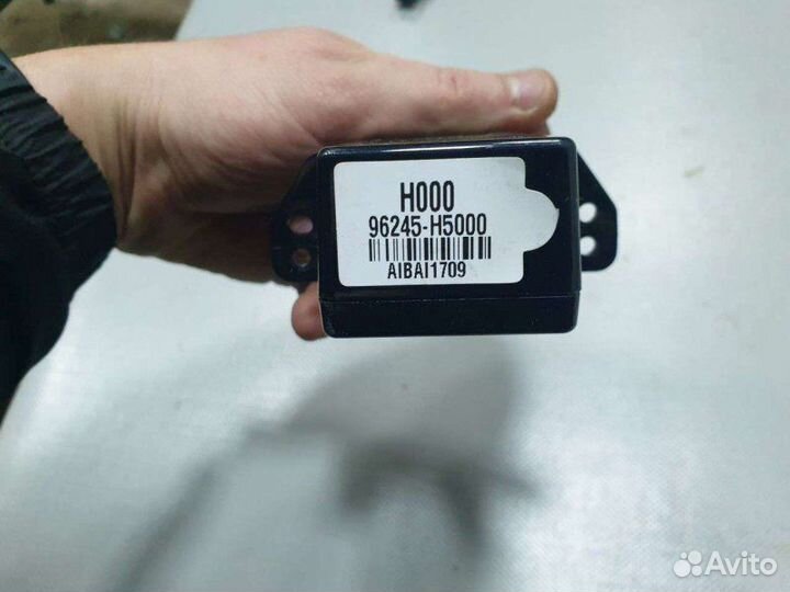 Внутренняя антенна Hyundai Solaris седан 1.6 2019