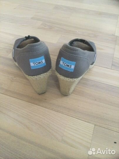 Туфли женские Toms