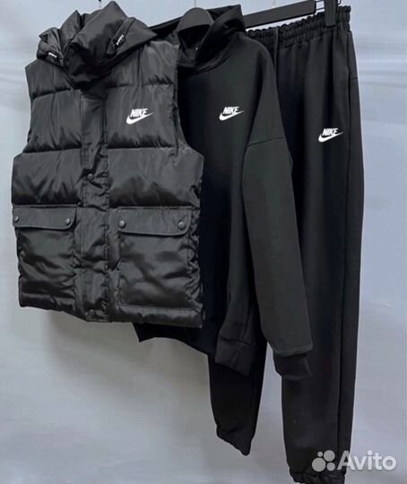 Спортивный nike костюм