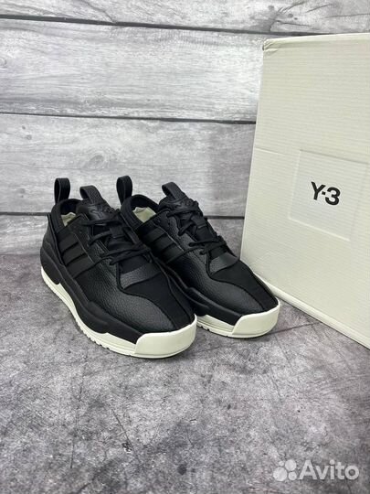 Новый Кроссовки Adidas Y3