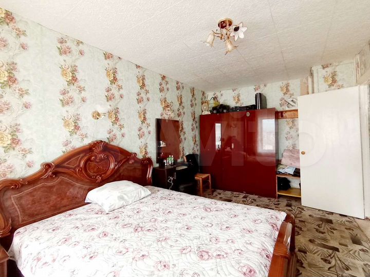 3-к. квартира, 60 м², 5/5 эт.