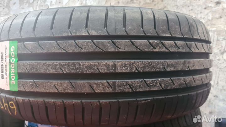 Goodride ZuperEco Z-107 245/45 R18 100W