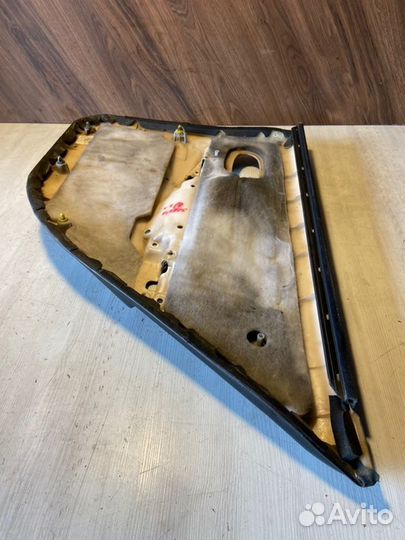 Обшивка двери задняя левая Hyundai Sonata EF G4JP