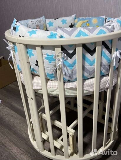 Овальная круглая детская кроватка
