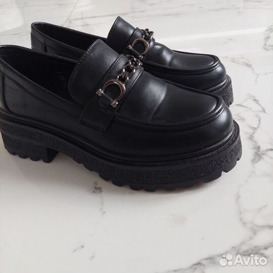 Лоферы женские 37 размер