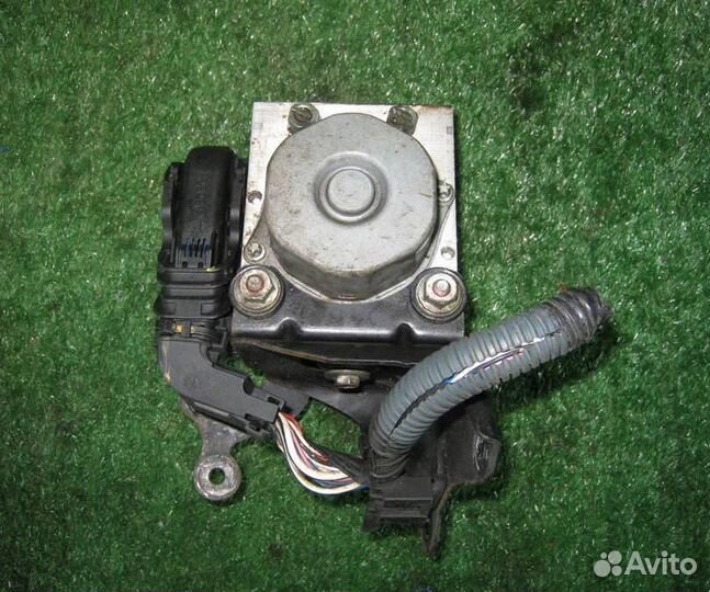 Насос ABS Toyota Auris E18 2015