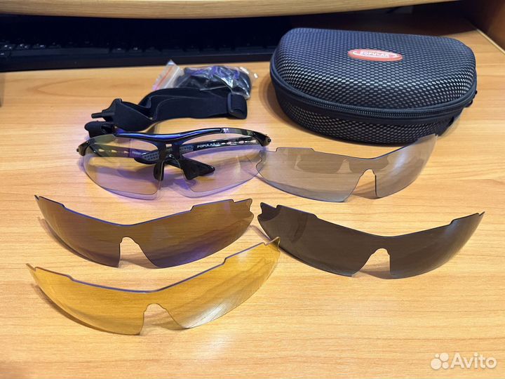 Очки спортивные