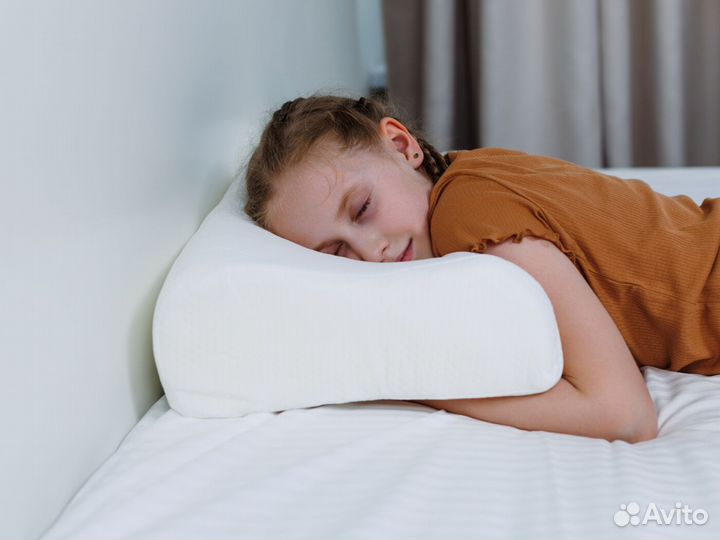Анатомическая подушка для сна с эффектом памяти